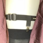 2 clip 1 leg strap garters with spikes - Image 3