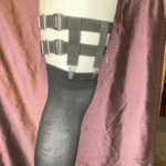4-Clip Garters with 2 Leg Straps and Skull Charm - Image 3