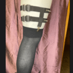 2 clip 2 leg strap garters with spikes - Image 2